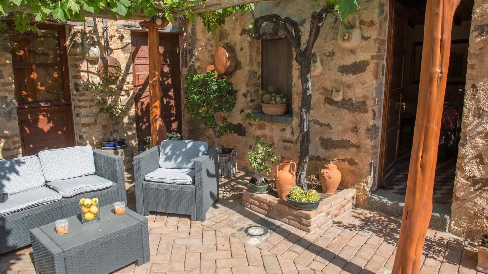 فيلا Beautiful House In أروسييْ بيت للعطل